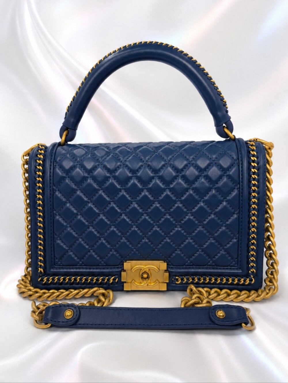 CHANEL  Top-Handle Leather Old Medium in Deep Navy